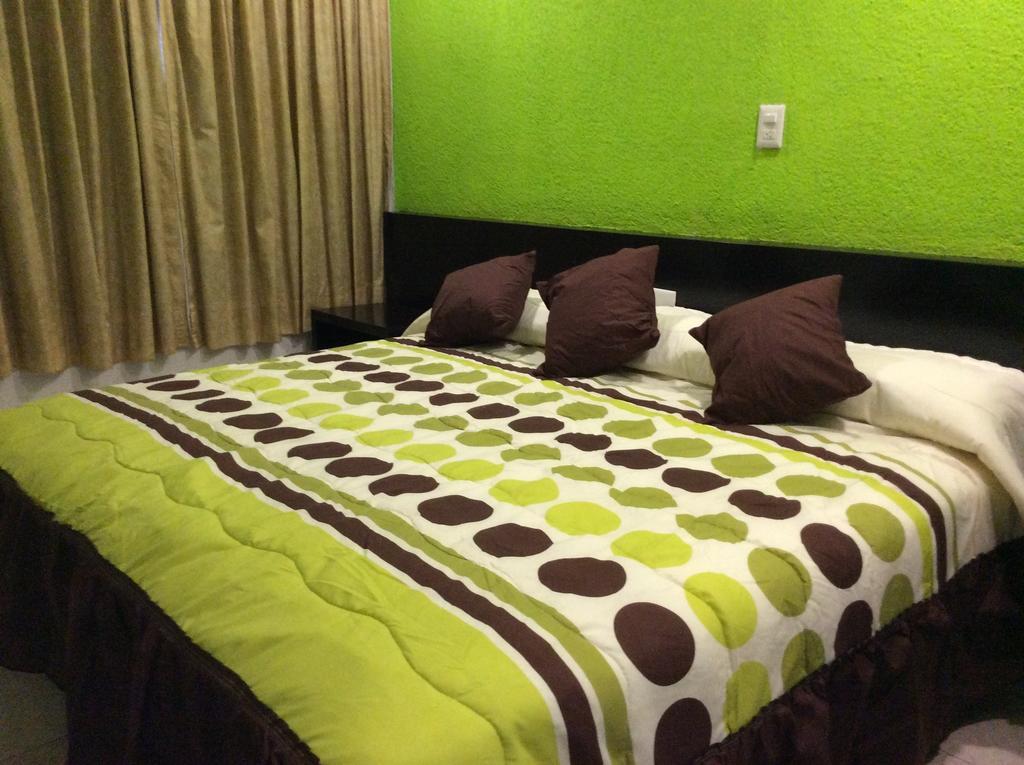 Hotel Y Restaurante Ritz De Tabasco Villahermosa Ruang foto